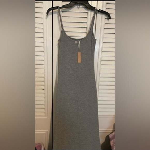 Skims viral Soft Lounge ribbed maxi dress. - Picture 7 of 9